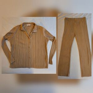 Nanette Lepore Two Piece Pleated Top & Pants Set L Toasty Sand